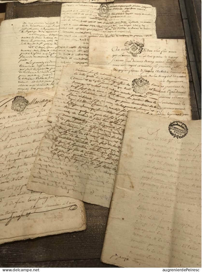 Lot De 20 Documents Famille Coissieu - Chabalet 1724-1830 Ardèche - Documentos Históricos