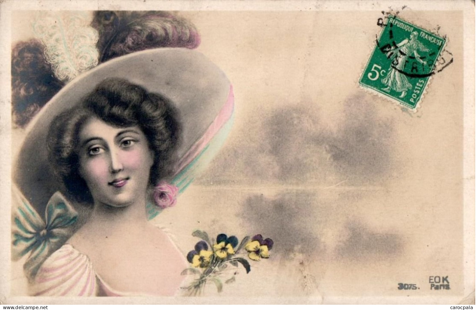 Carte 1900 Femme élégante Avec Chapeau Et Pensées - Women