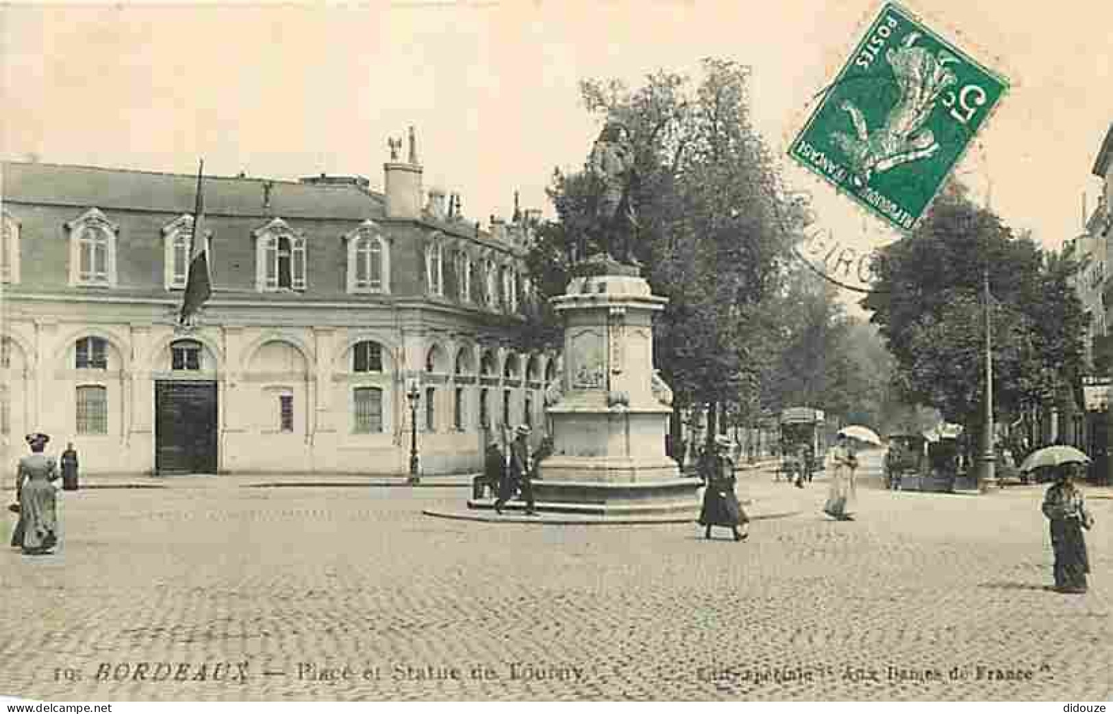 33 - Bordeaux - Place Et Statue De Tourny - Animée - Oblitération Ronde De 1910 - Ombrelle - CPA - Voir Scans Recto-Vers - Bordeaux