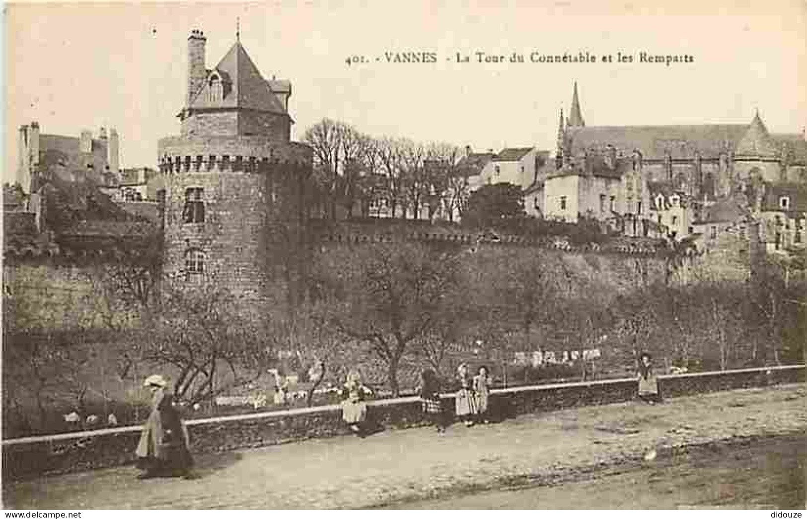 56 - Vannes - La Tour Du Connétable Et Les Remparts - Animé - CPA - Voir Scans Recto-Verso - Vannes