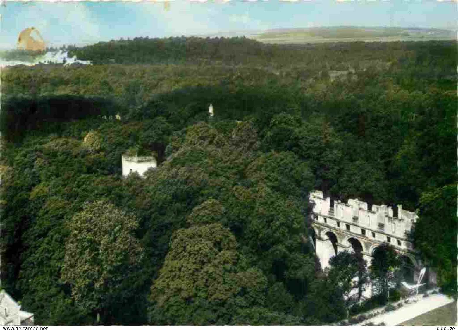 02 - Fère En Tardenois - En Avion Au Dessus De - Vue Aérienne - Mention Photographie Véritable - Carte Dentelée - CPSM G - Fere En Tardenois