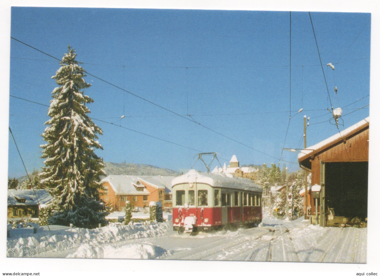 AUTOMOTRICE BDe 4/4 105 À L'ENTRÉE DE LA GARE DE BLONAY - Treinen