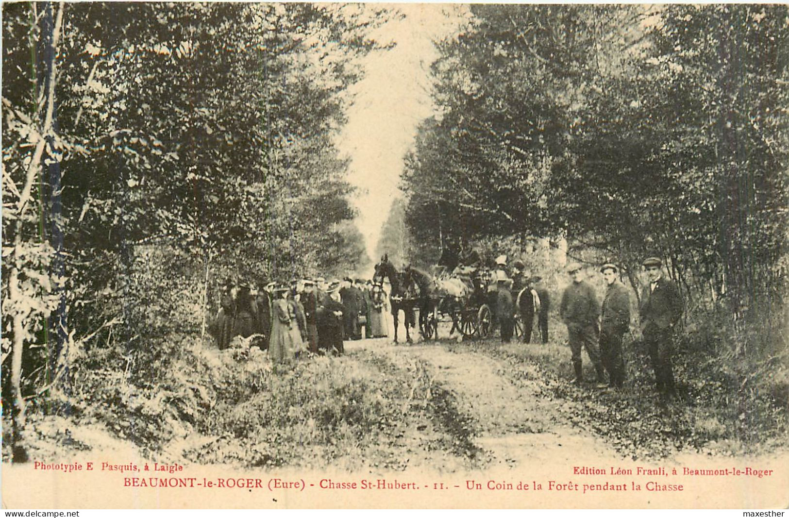 BEAUMONT LE ROGER Chasse à Courre De La St Hubert - Beaumont-le-Roger