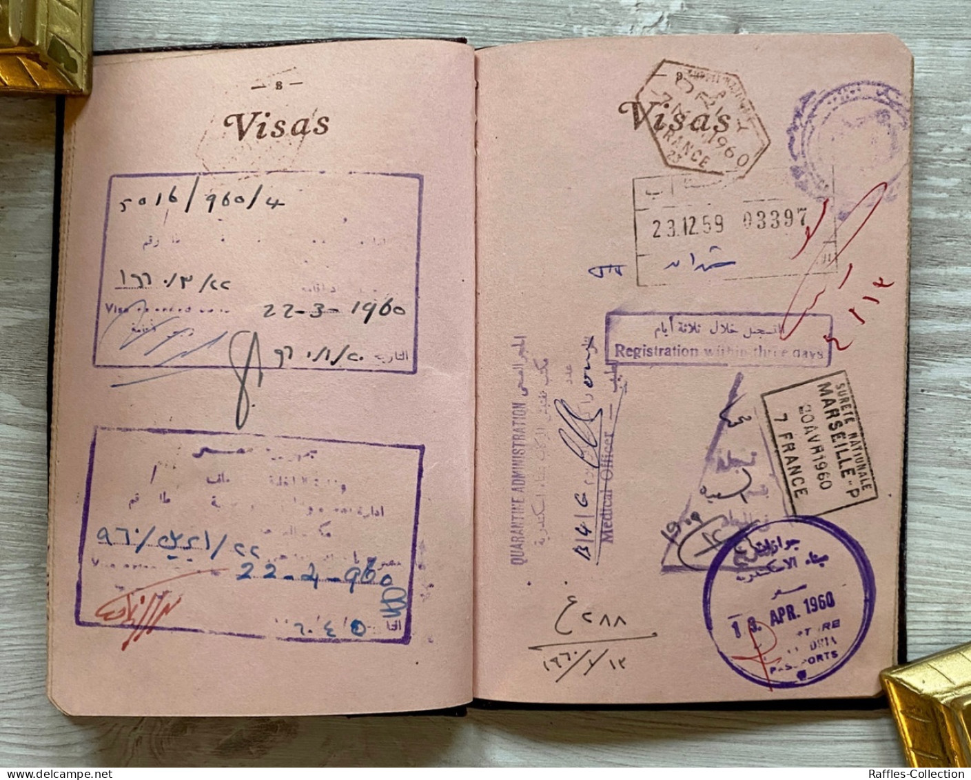 France 1959 Service Passport With Various Visas Passeport Reisepass Pasaporte Passaporto - Historical Documents
