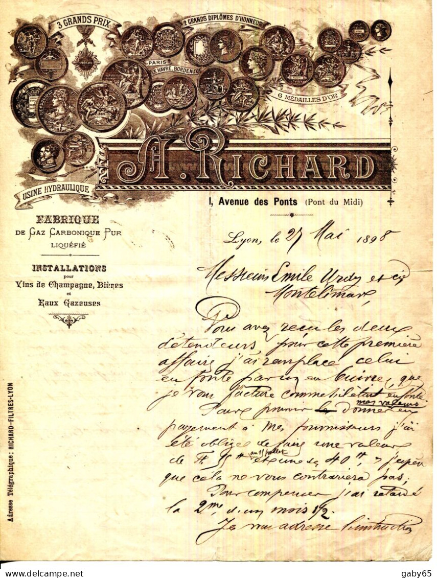 FACTURE.LYON.FABRIQUE DE GAZ CARBONIQUE PUR LIQUÉFIÉ.INSTALATIONS POUR CHAMPAGNE,BIERES & EAUX GAZEUSE.A.RICHARD. - Sonstige & Ohne Zuordnung