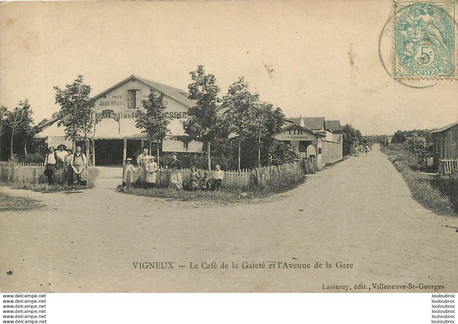 VIGNEUX LE CAFE DE LA GAIETE ET L'AVENUE DE LA GARE - Vigneux Sur Seine