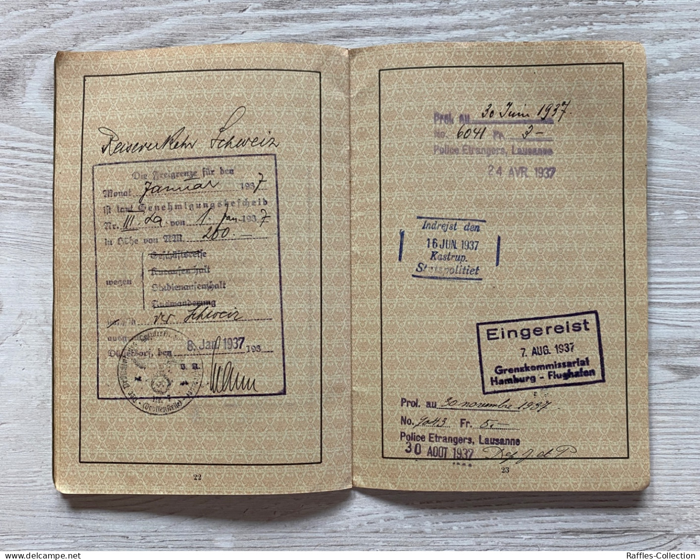 WW2 Germany 1933-1942 passport & other documents passeport reisepass pasaporte passaporto