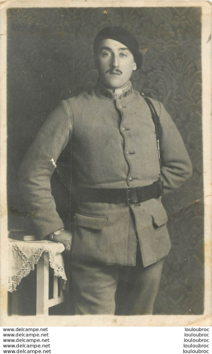 CARTE PHOTO SOLDAT REGIMENT  974 - Régiments