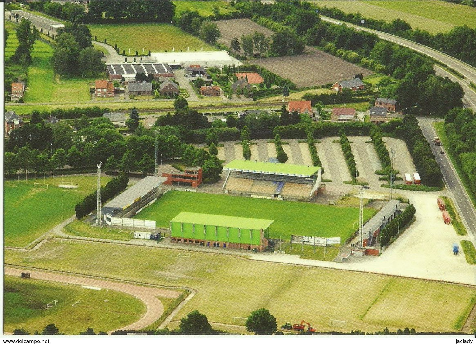 Football -- Geel - Stadion De Leunen - Belgique     (2 Scans) - Soccer