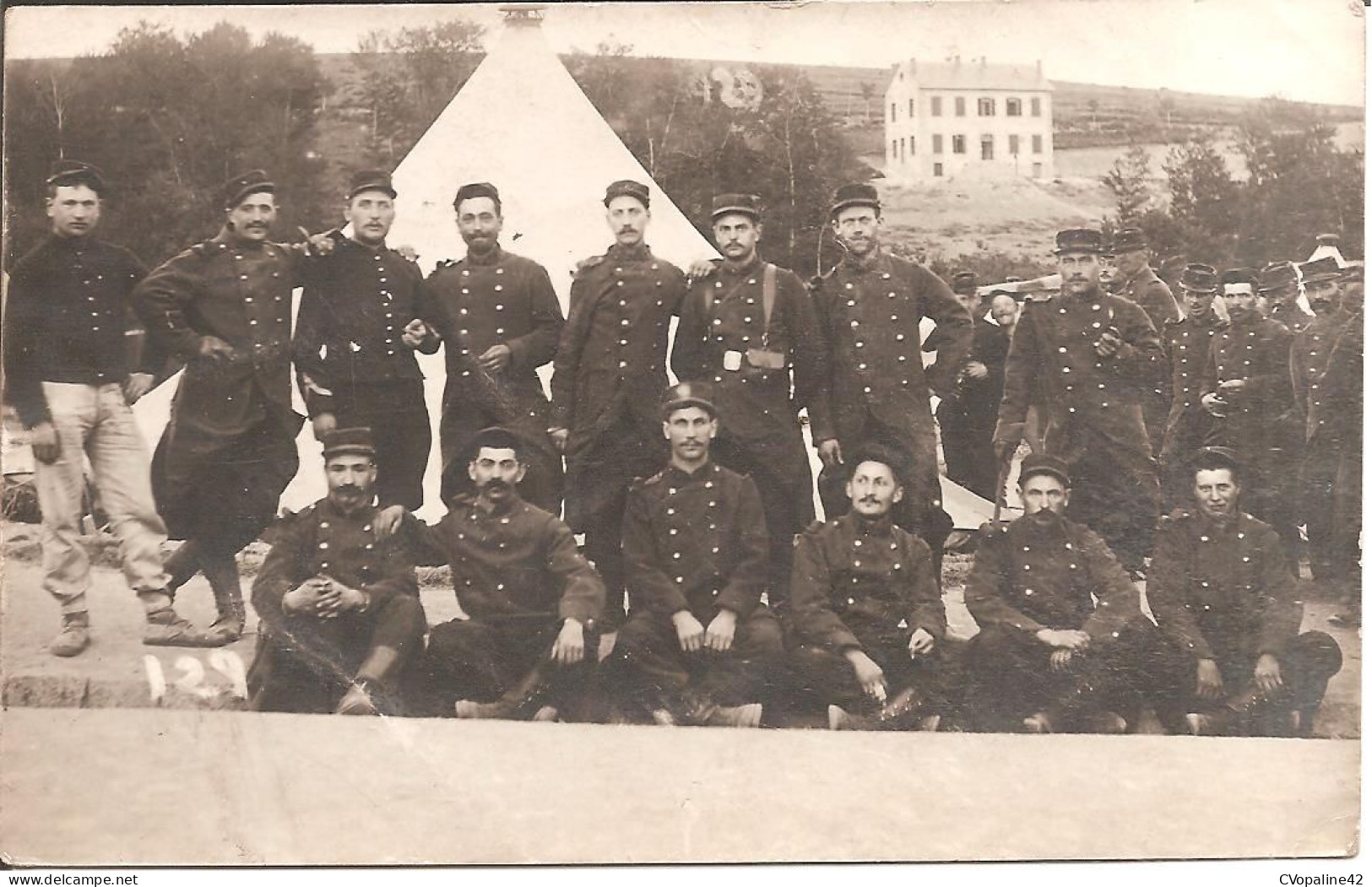 Carte Photo Groupe De Militaires à La Courtine En 1907 - Regimientos