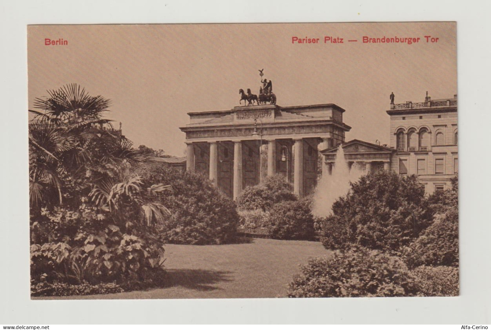BERLIN:  BERLIN  PLATZ  -  BRANDENBURGER  TOR  -  KLEINFORMAT - Porta Di Brandeburgo