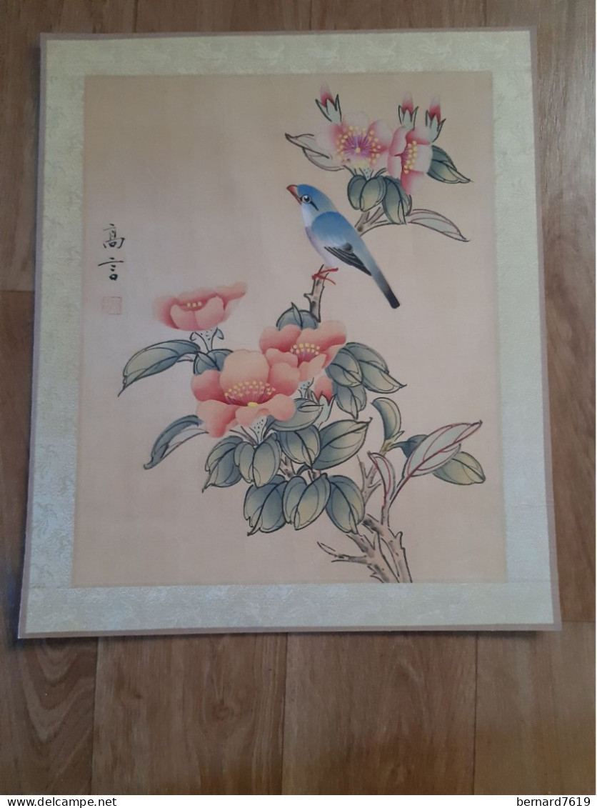 Peinture Sur Soie  XX E  Peinte A La Main En Chine - Signee - Fleur -  Oiseau - Art Asiatique