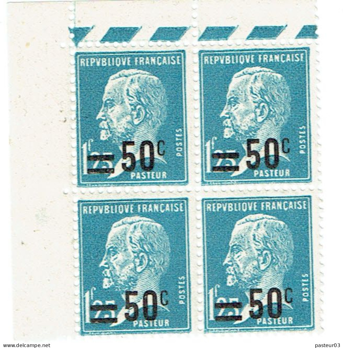 222 Pasteur 50 C. Bleu Sur 1,25 F. Bloc De 4 Haut De Feuille Gauche Une Petite Adhérence En Haut - 1922-26 Pasteur