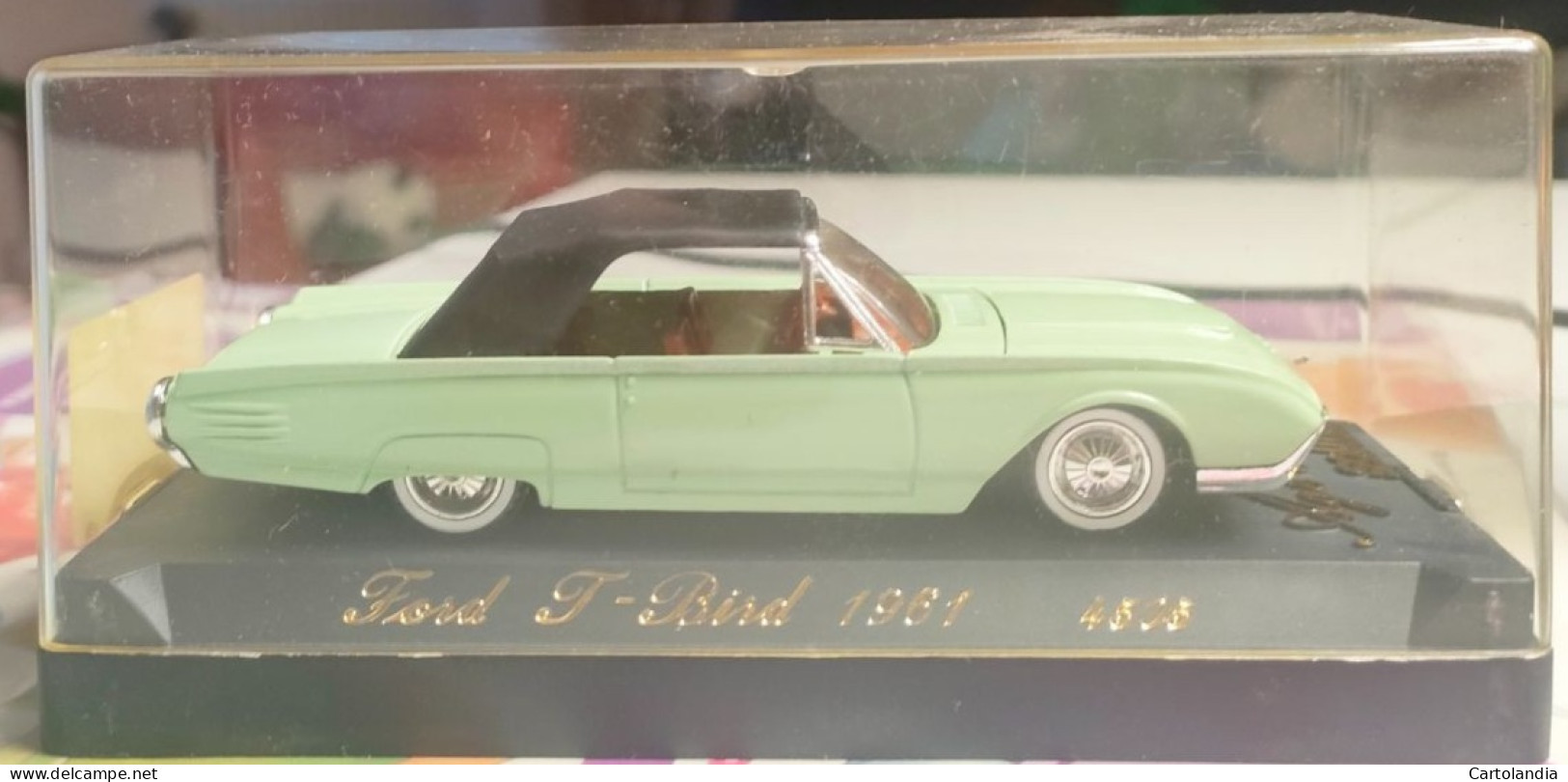 SOLIDO AGE D'OR   FORD T-BIRD 1961  N°4505 - Andere & Zonder Classificatie