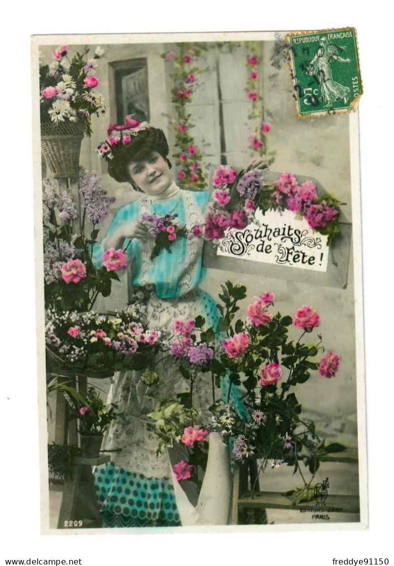 CPA Fantaisie Femme . Fleurs . Souhaits De Fête . 1912 - Frauen