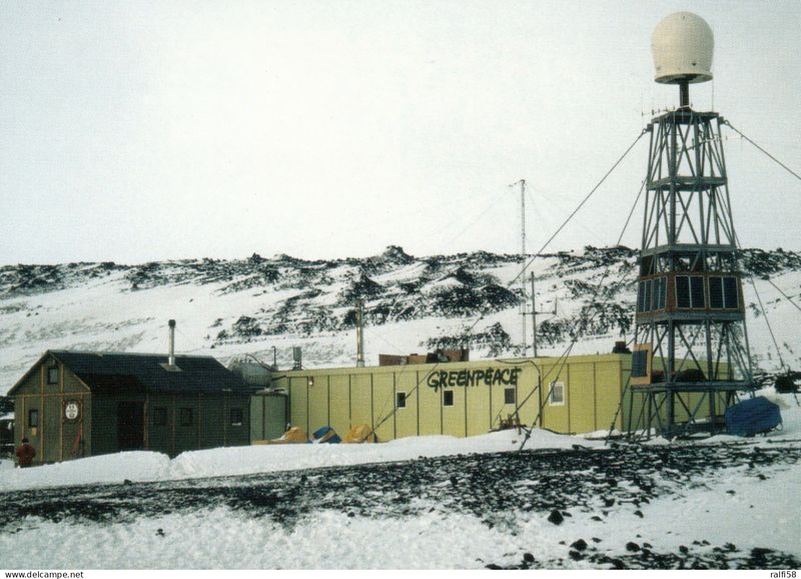 1 AK Antarktis / Antarctica * Greenpeace Station "Worldpark Antarctica" (1987 - 1992) Am Cape Evans Auf Ross Island * - Autres & Non Classés