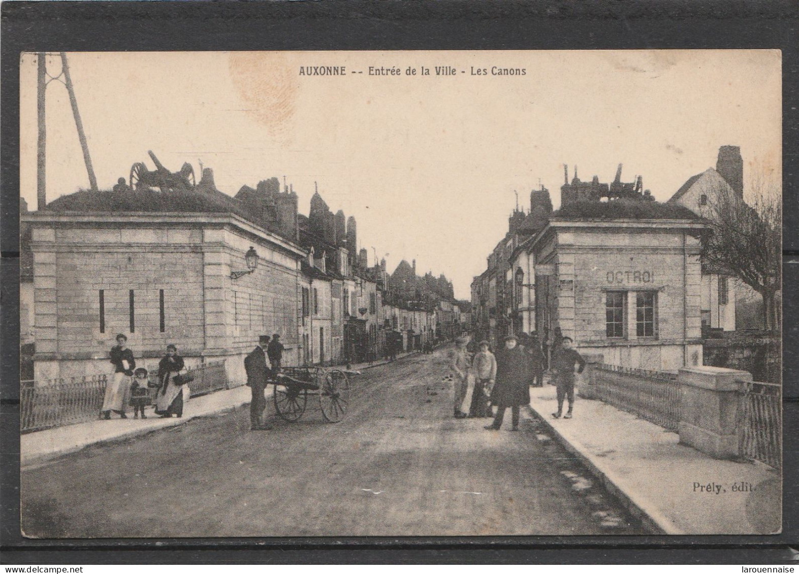 21 - AUXONNE - Entrée De La Ville - Les Canons - Auxonne