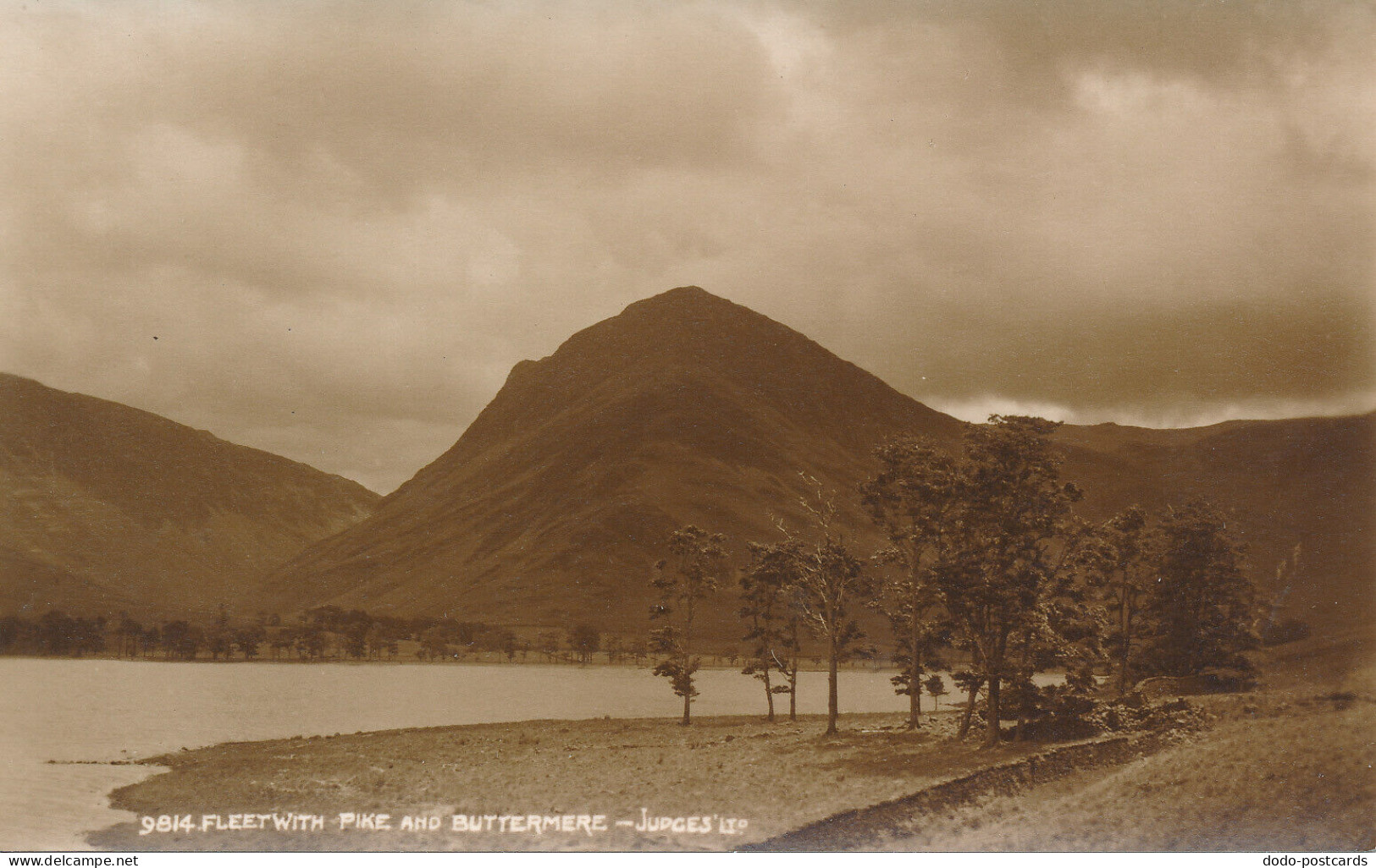 PC41642 Fleetwith Pike And Buttermere. Judges Ltd. No 9814 - Wereld