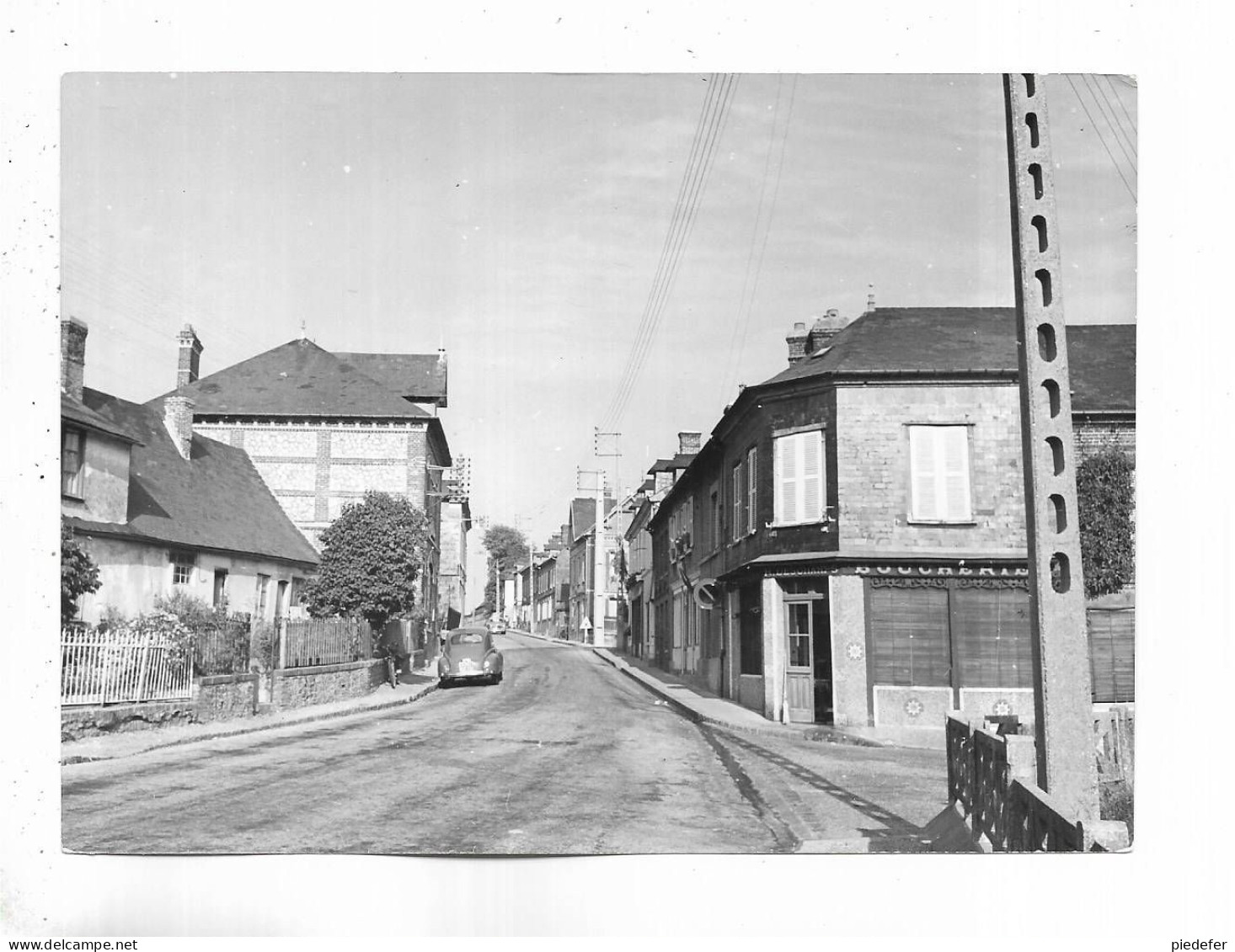 76 - RARE Photo De OURVILLE-en-CAUX -  ( S.-M. ) " Rue De La Poste "  Cliché Dussol Pour L' édition Par  Lapie - Ourville En Caux