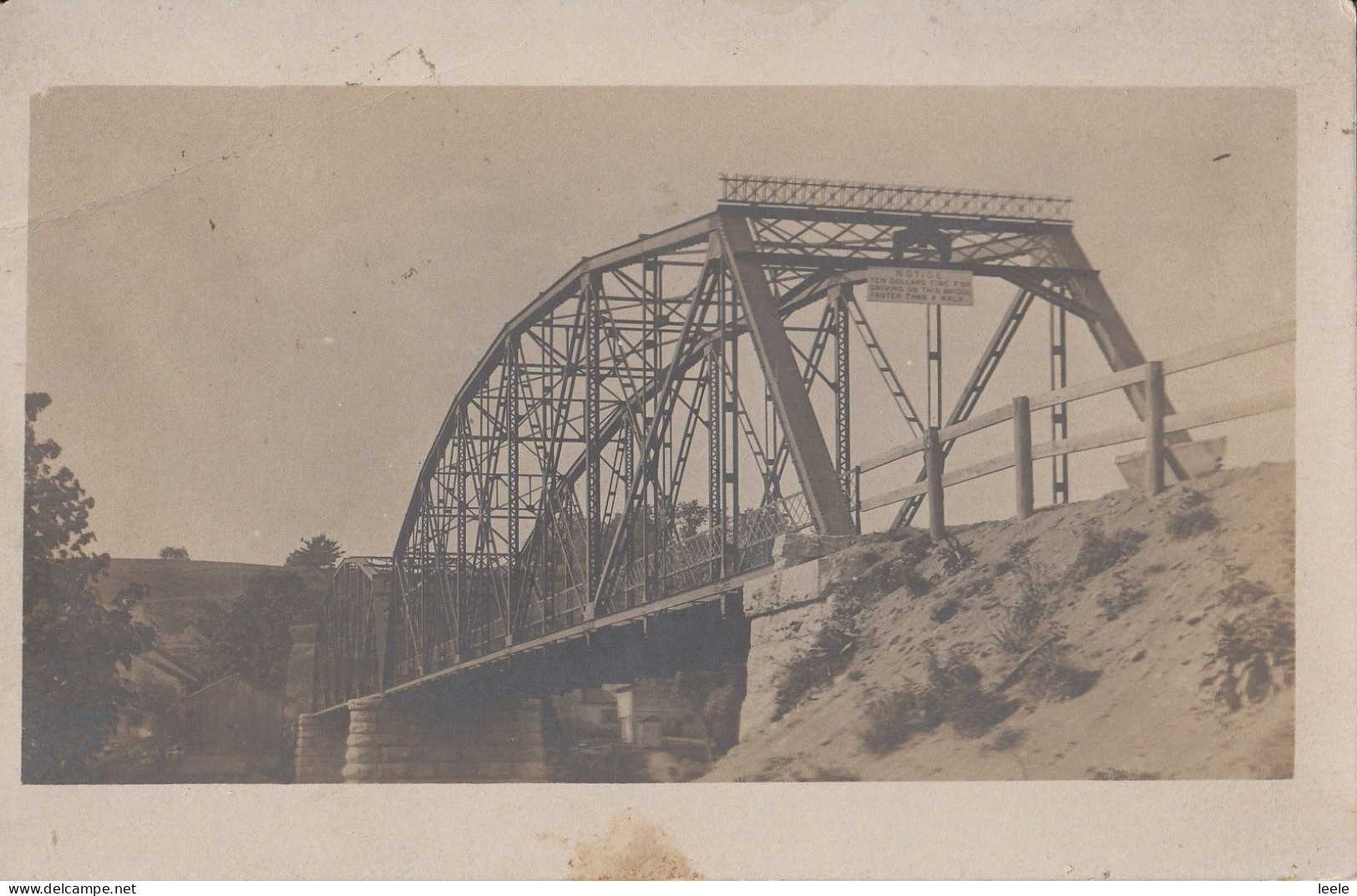 CM01.  Vintage US  Undivided Postcard. Old Bridge Over River. Walking  Pace Only. - Other & Unclassified