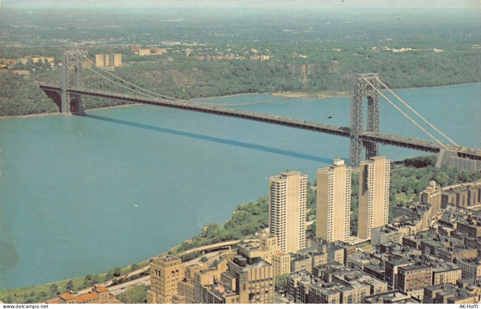 New York - Aerial View Of George Washington Bridge And Hudson River - Brücken Und Tunnel