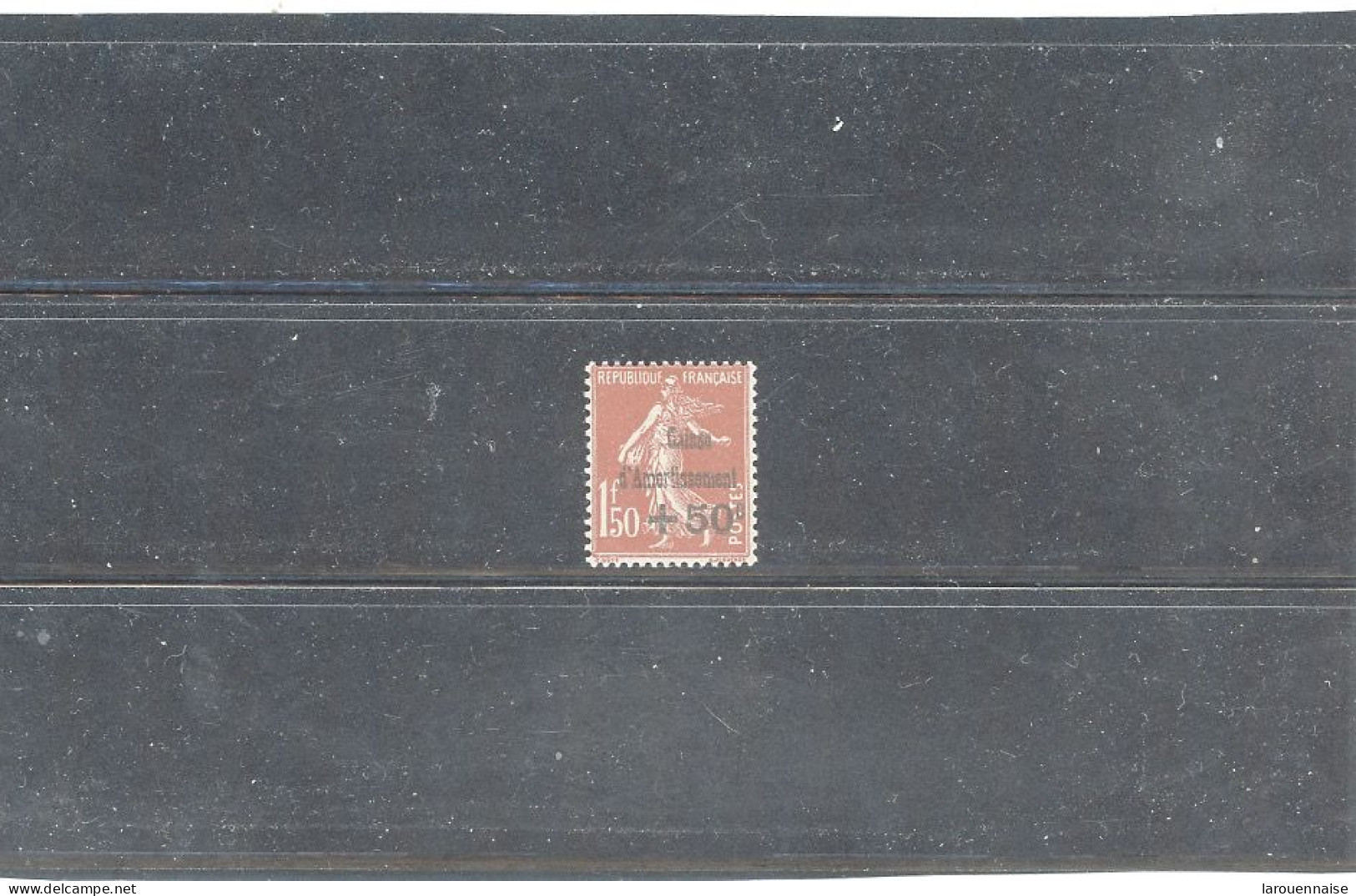 VARIÉTÉ -N°277a CAISSE D'AMORTISSEMENT -1931-SEMEUSE CAMÉE ROUGE N* +50 /1,50F -SURCHARGE DÉPLAÇÉE -C DE CAISSE AU DESSU - Ongebruikt