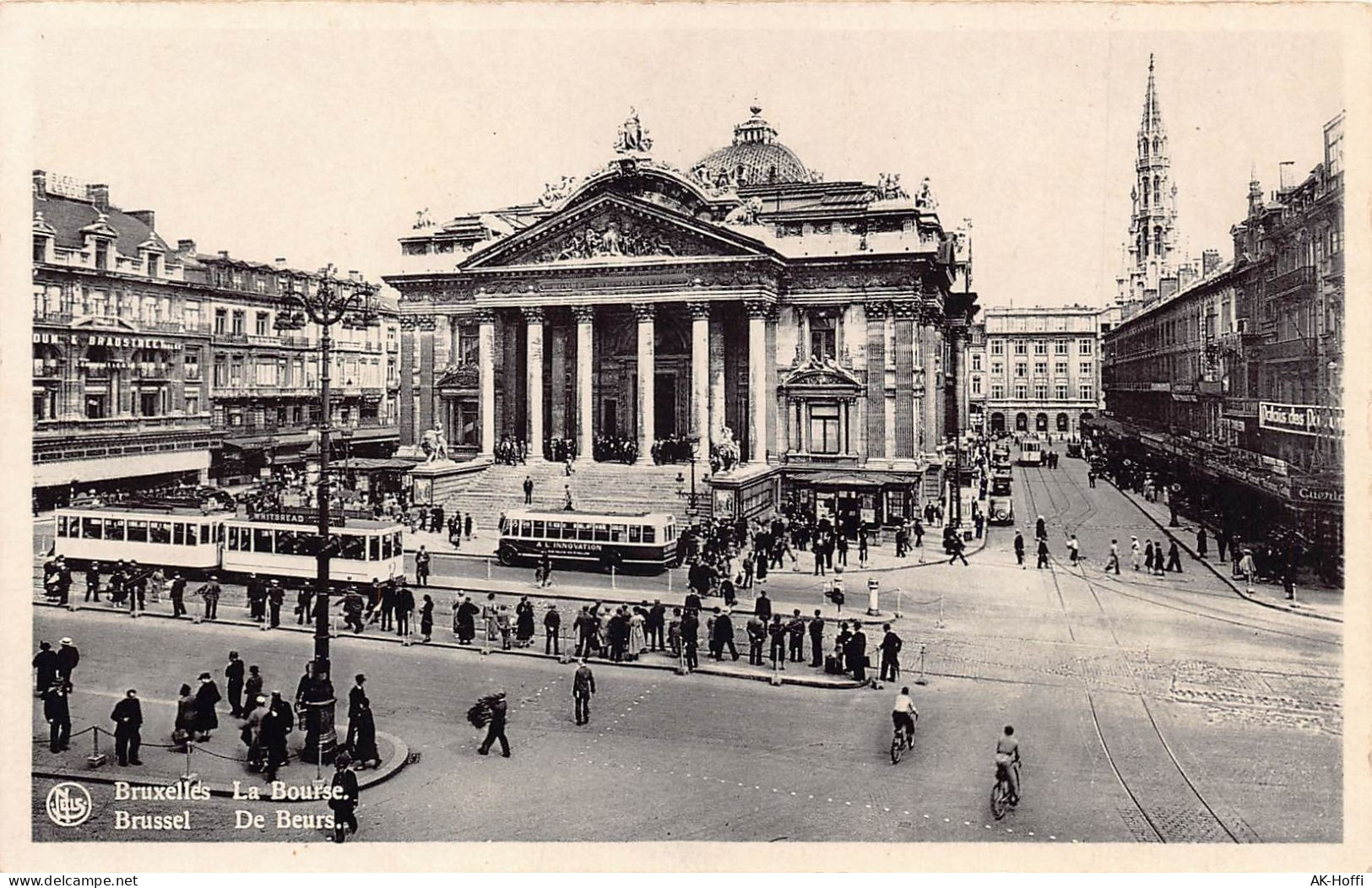 Bruxelles La Bourse  Brussel De Beurs Straßenbahn, Bus - Vervoer (openbaar)