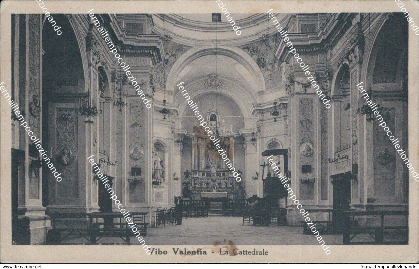 Cp21 Cartolina Vibo Valentia Citta' La Cattedrale Calabria - Vibo Valentia