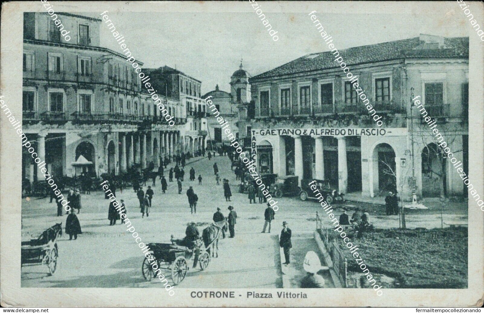 Cp26 Cartolina Crotone Citta' Piazza Vittoria 1929 Calabria - Crotone