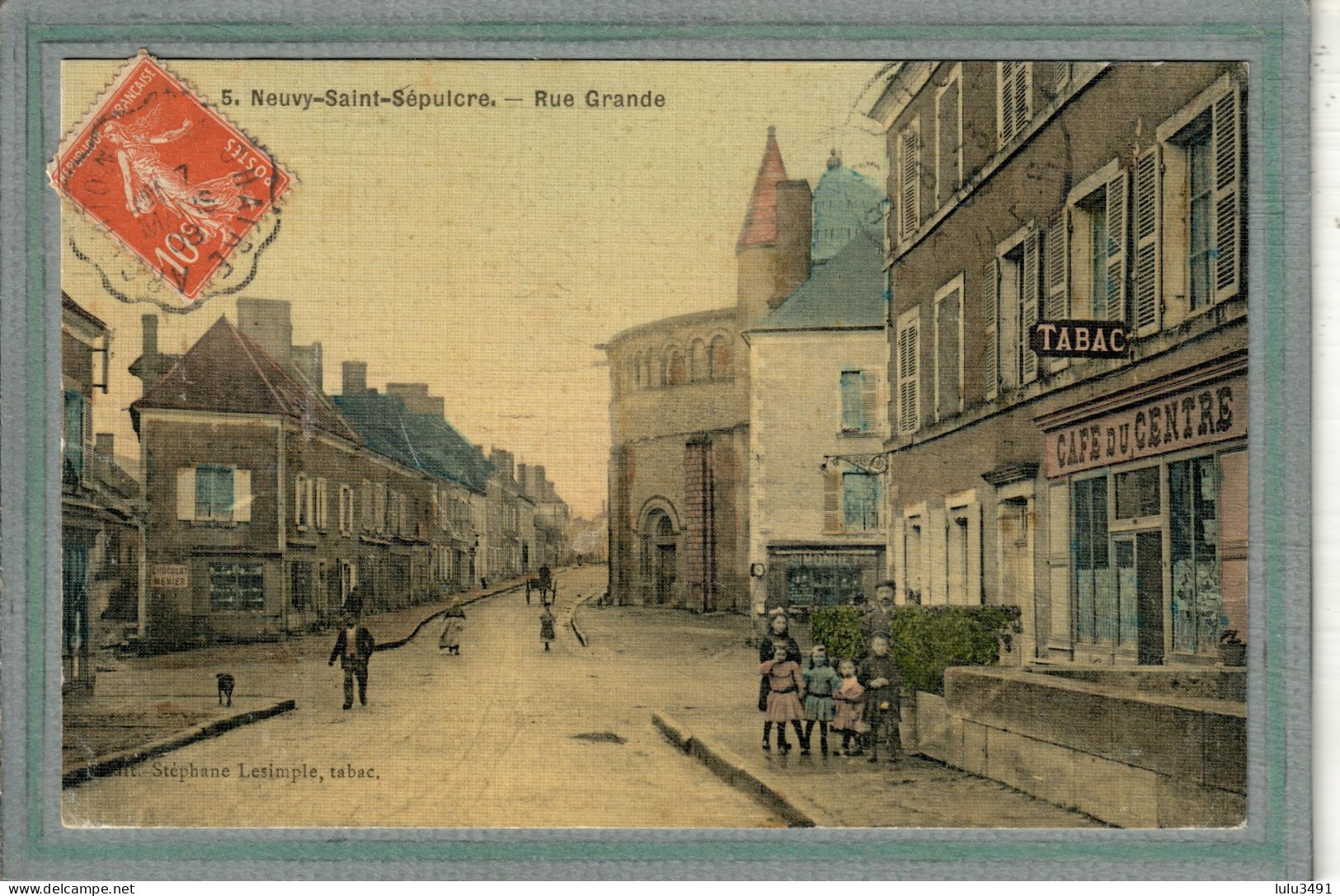 CPA (36) NEUVY-SAINT-SEPULCRE - Vue Du Café Du Centre Et De La Rue Grande En 1908 - Carte Colorisée D'aspect Toilé - Autres & Non Classés