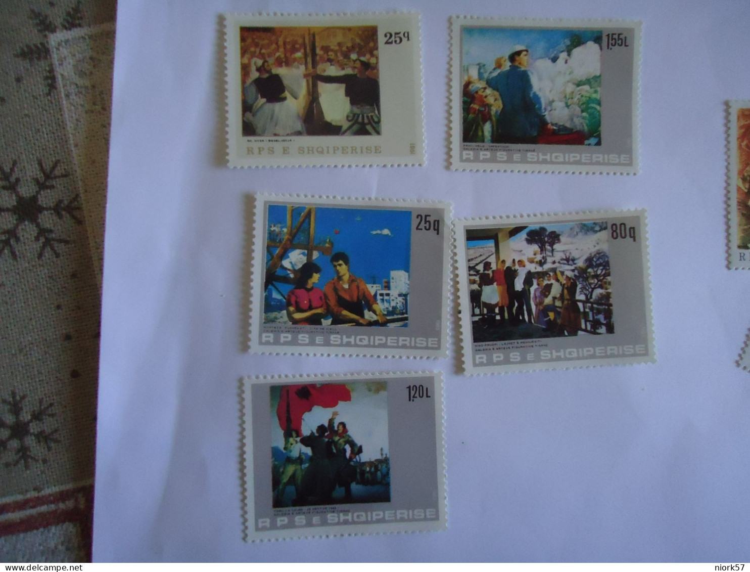 ALBANIA     STAMPS MNH 4 MLN 1 PAINTIGG  VAN GONG - Otros & Sin Clasificación