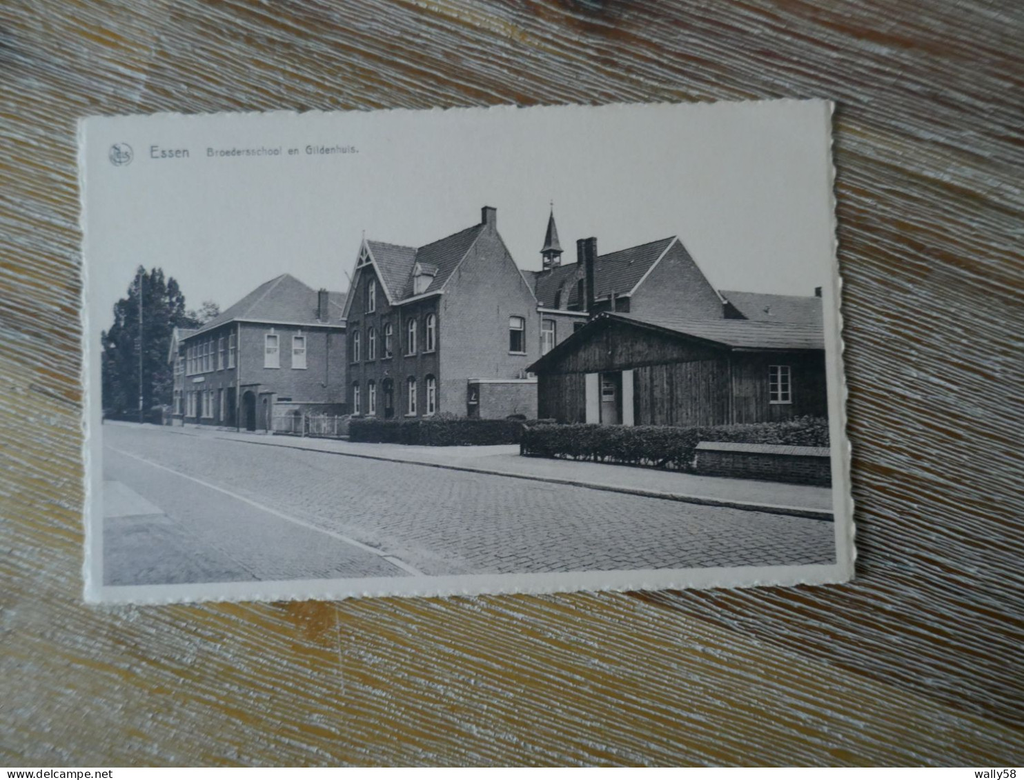 Essen Broederschool En Gildenhuis - Essen