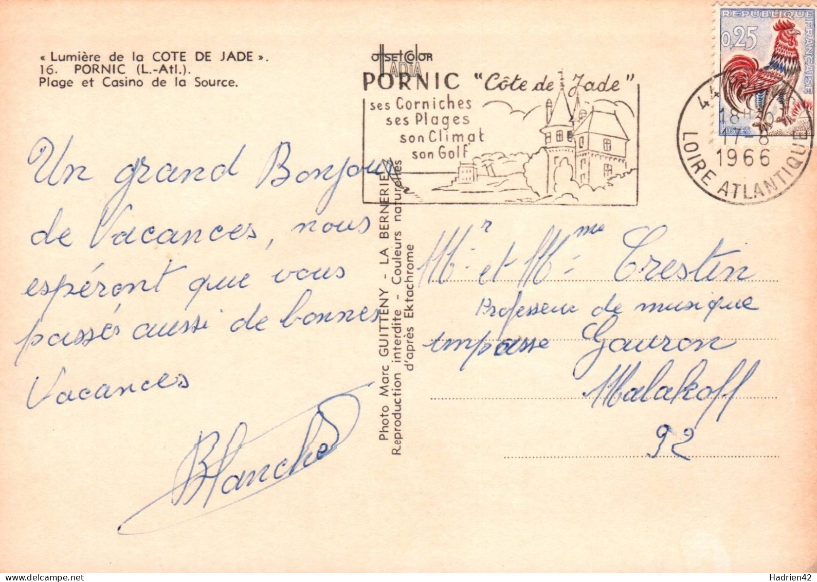 RECTO/VERSO - CPM - PORNIC - PLAGE ET CASINO DE LA SOURCE - FLAMME COTE DE JADE - CORNICHE/CLIMAT/GOLF - CACHET 1966 - Pornic