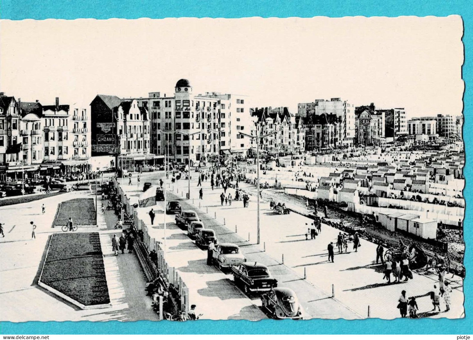 * Knokke - Knocke (Kust - Littoral) * (Nels, Ern Thill, Nr 13) Albert Plage, Het Strand, Oldtimer, Volkswagen Kever, Old - Knokke