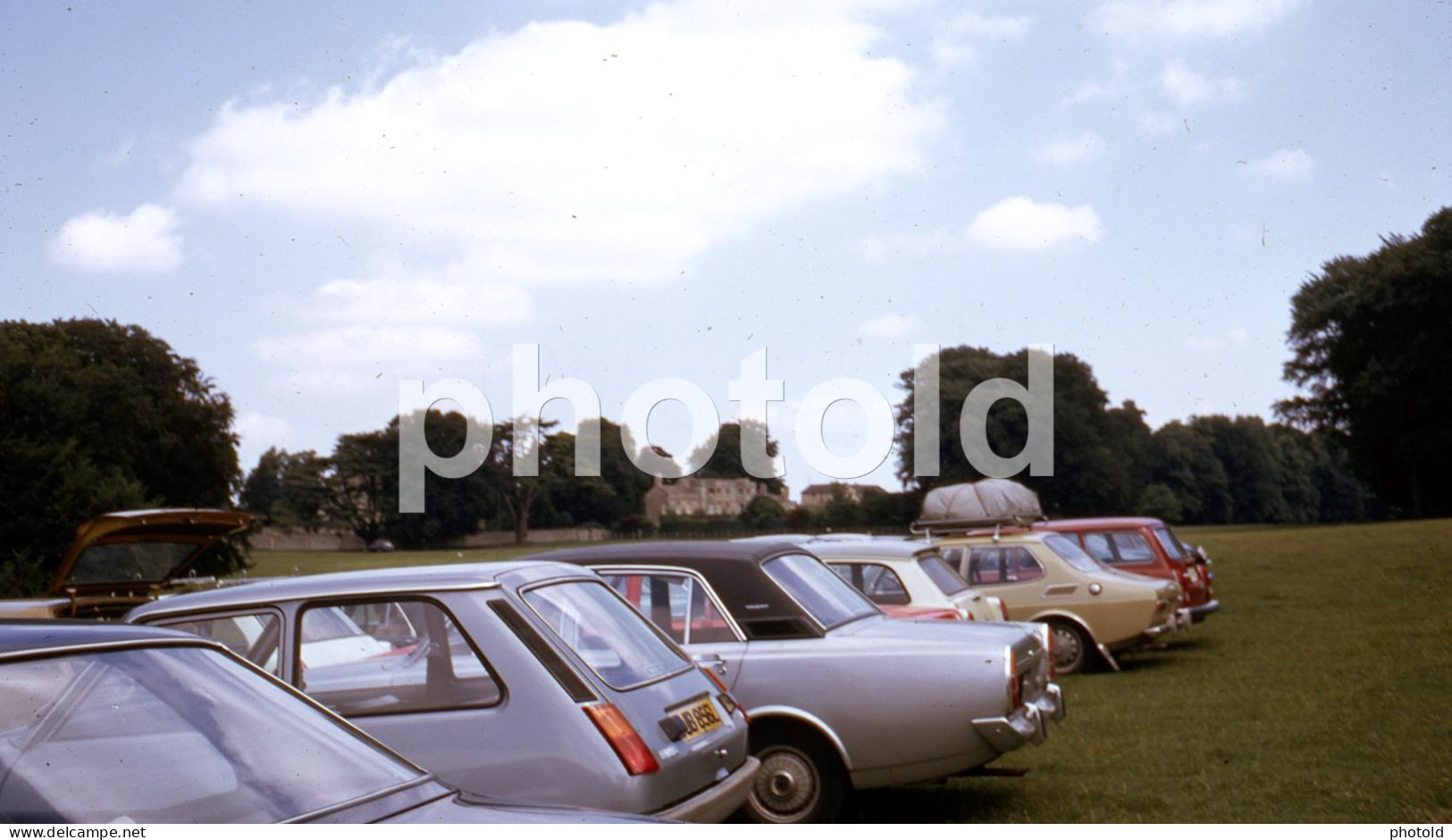 6 SLIDES SET VOLKSWAGEN TL TRIUMPH HERALD CARS LONDON ENGLAND UK AMATEUR 35mm DIAPOSITIVE SLIDE Not PHOTO No FOTO NB3974 - Diapositives (slides)