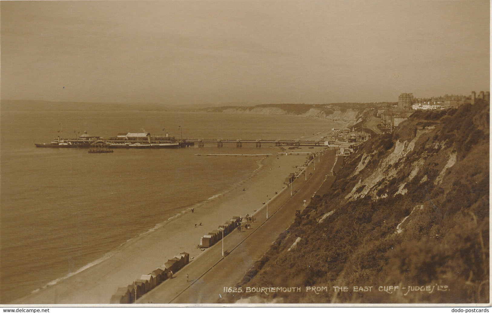 PC42054 Bournemouth From The East Cliff. Judges Ltd. No 42054a - World