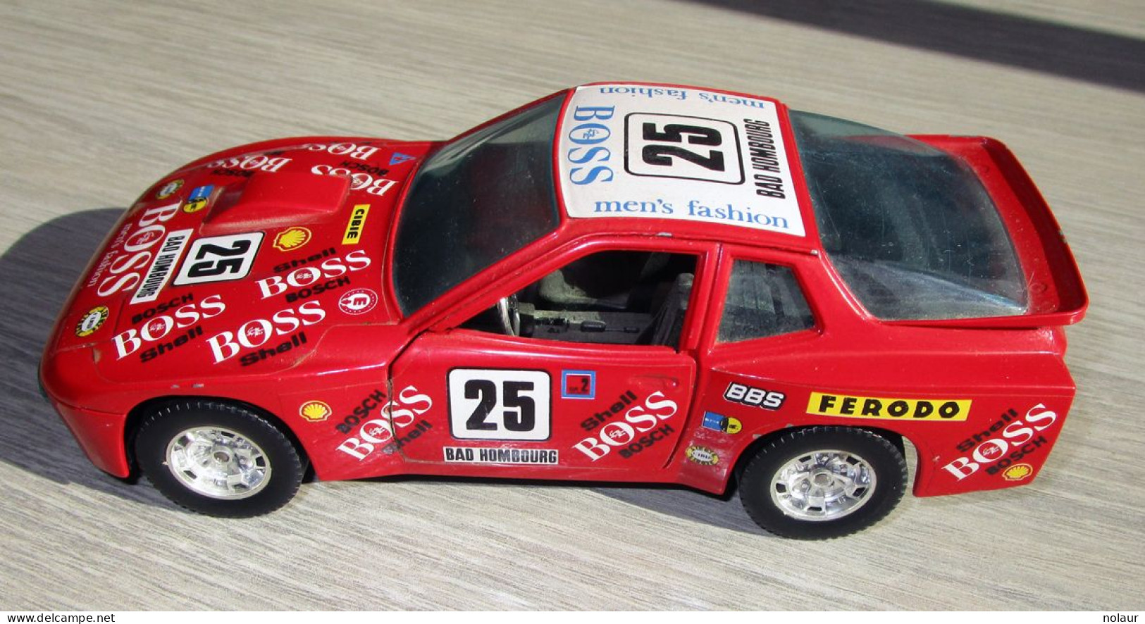 Porche 924 Turbo 1-24 ème  Burago - Burago