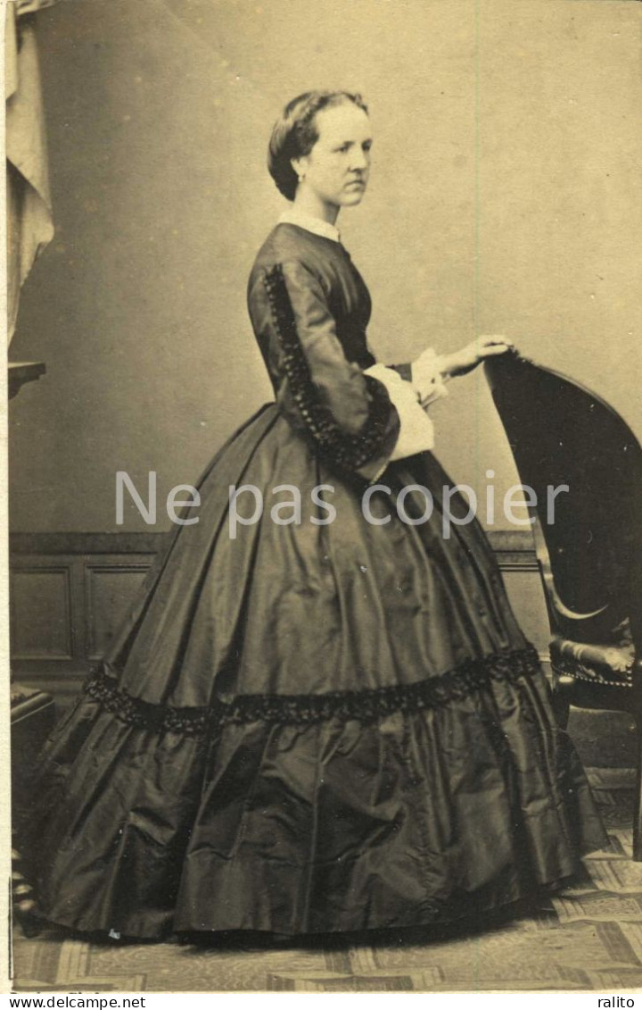 FEMME Vers 1860 CDV Par DENISSE à BORDEAUX - Alte (vor 1900)