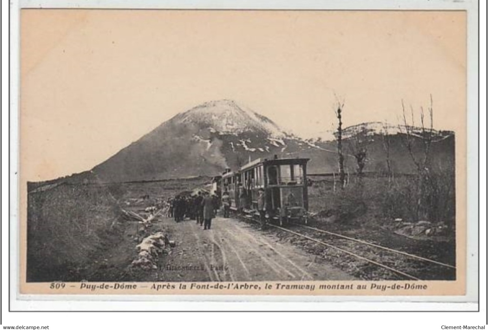 PUY DE DOME : Après La Font De L'Arbre, Le Tramway Montant Au Puy De Dôme - TRAMWAY - Très Bon état - Sonstige & Ohne Zuordnung