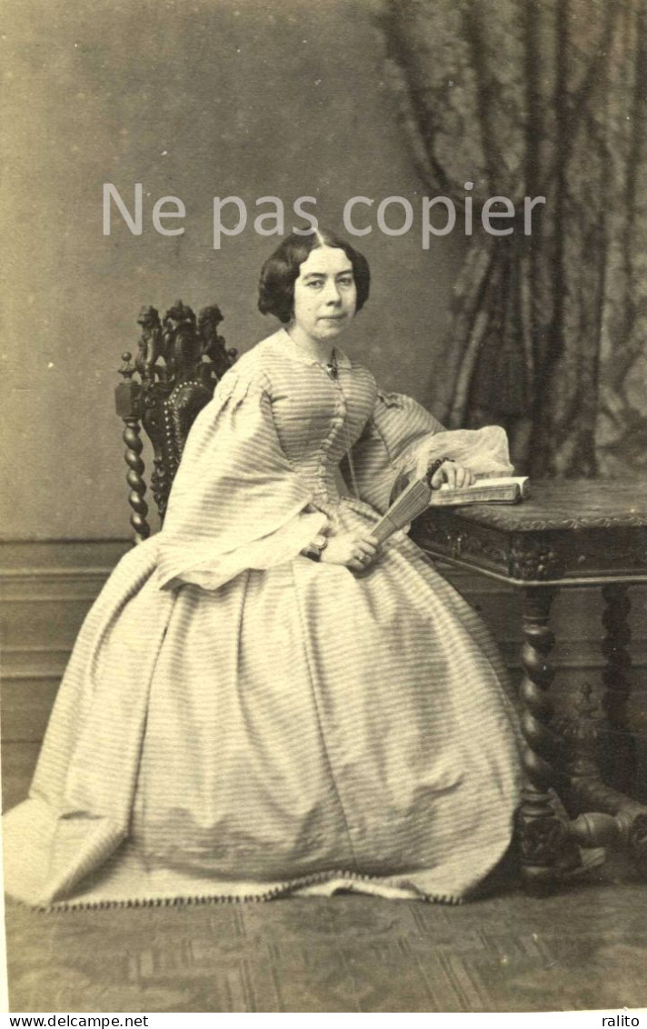 FEMME Vers 1860 CDV Par VITAGLIANO & TERRIS à MARSEILLE - Old (before 1900)