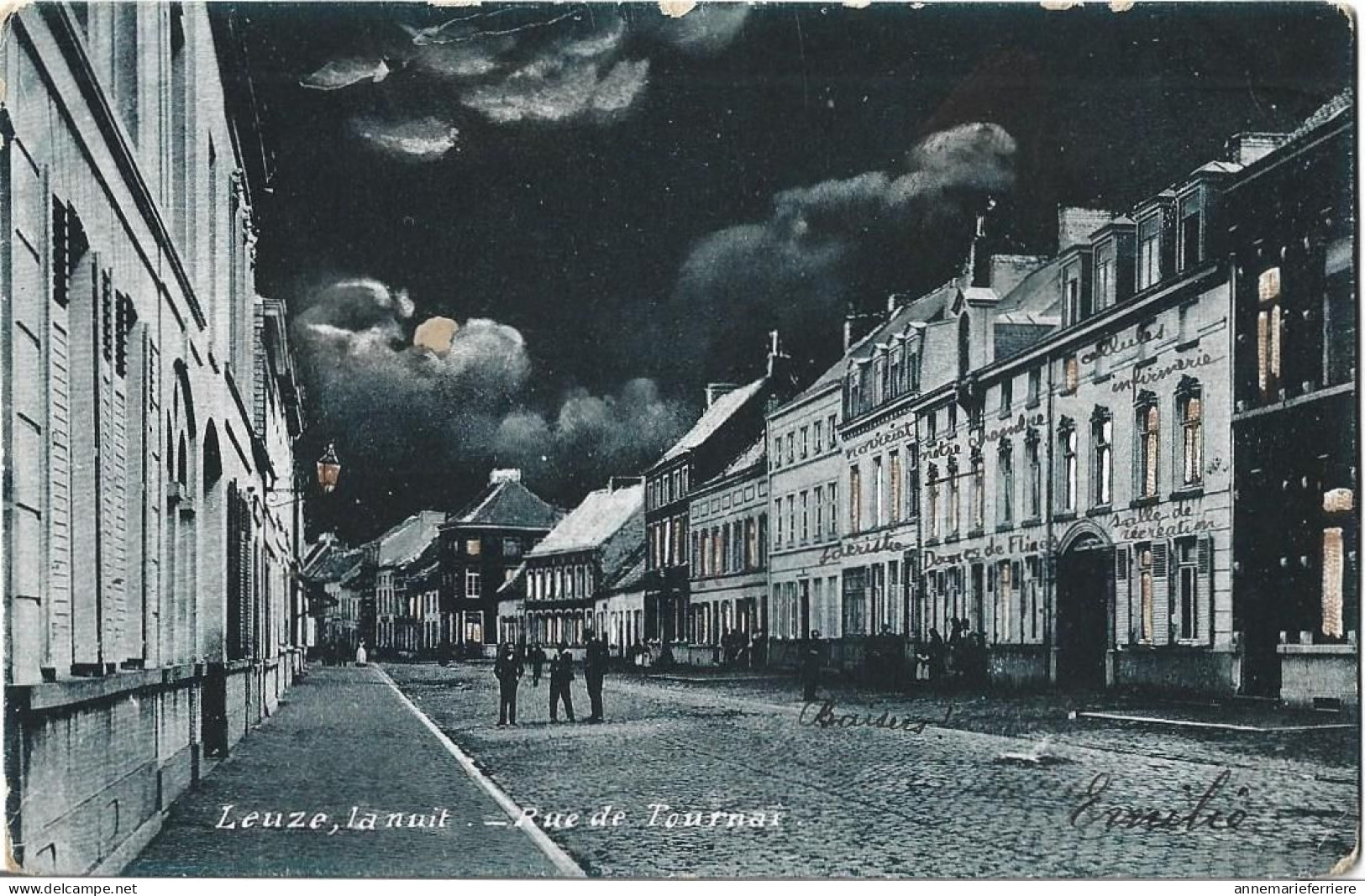 Leuze , La Nuit - Rue De Tournai - Leuze-en-Hainaut