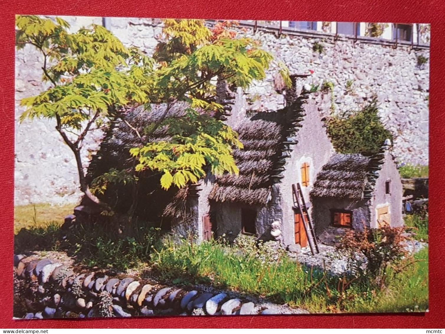 CPM - Château Fort De Lourdes - Terrasse - Maquette De Ferme De Bigorre -(Vallée De Campan) - Lourdes