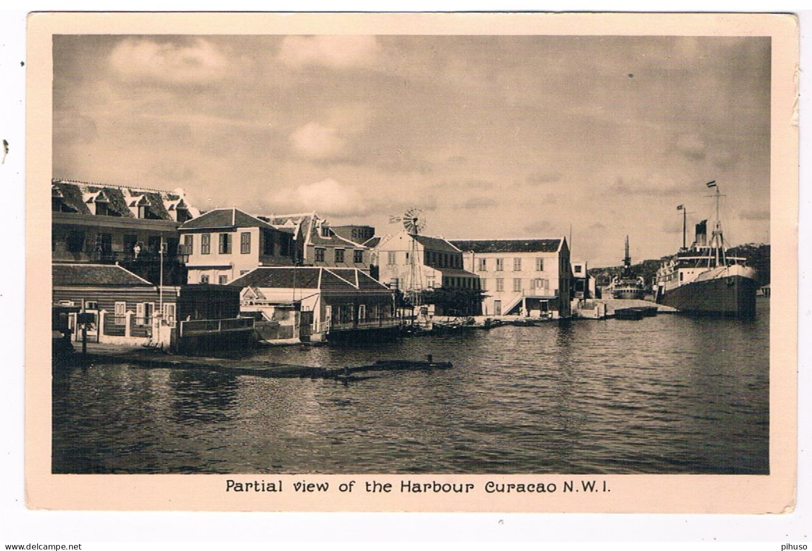 AM-319  WILLEMSTAD : Partial View Of The Harbour Curacao - Curaçao