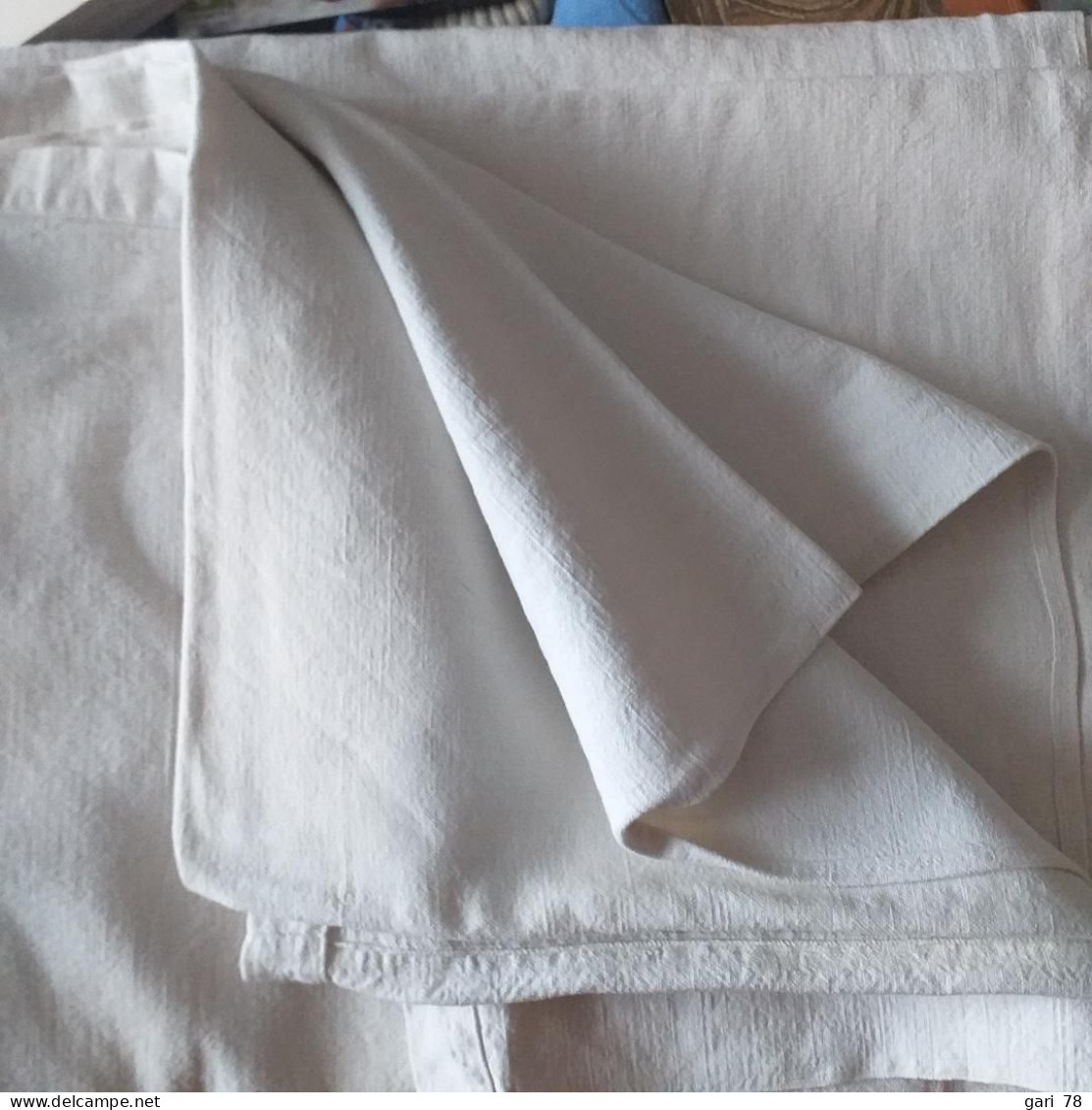 Drap Ancien , Genre Toile épaisse, Largeur 1m80 Longueur 2m85 - Tagesdecken/Überwürfe