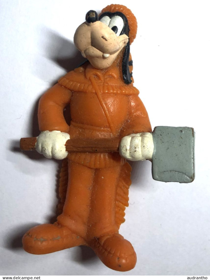 Figurine Disney Dingo Trappeur En Davy Crockett - Disney