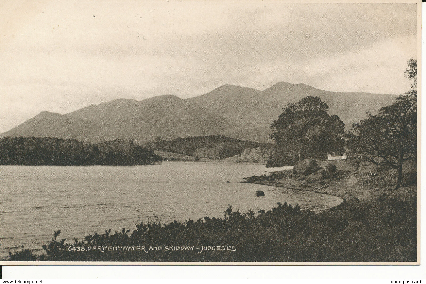 PC44223 Derwentwater And Skiddaw. Judges Ltd. No 16438. RP - Monde