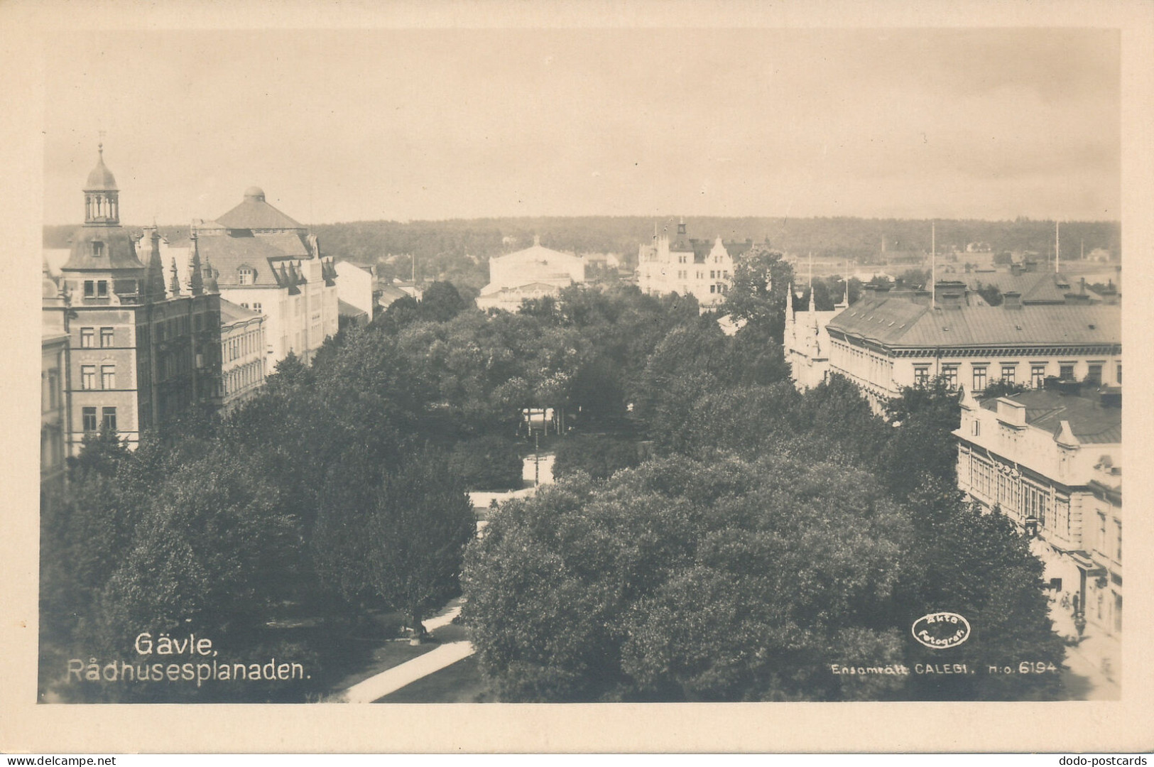 PC42990 Gavle. Radhusesplanaden. Calegi. No 6194. B. Hopkins - Monde