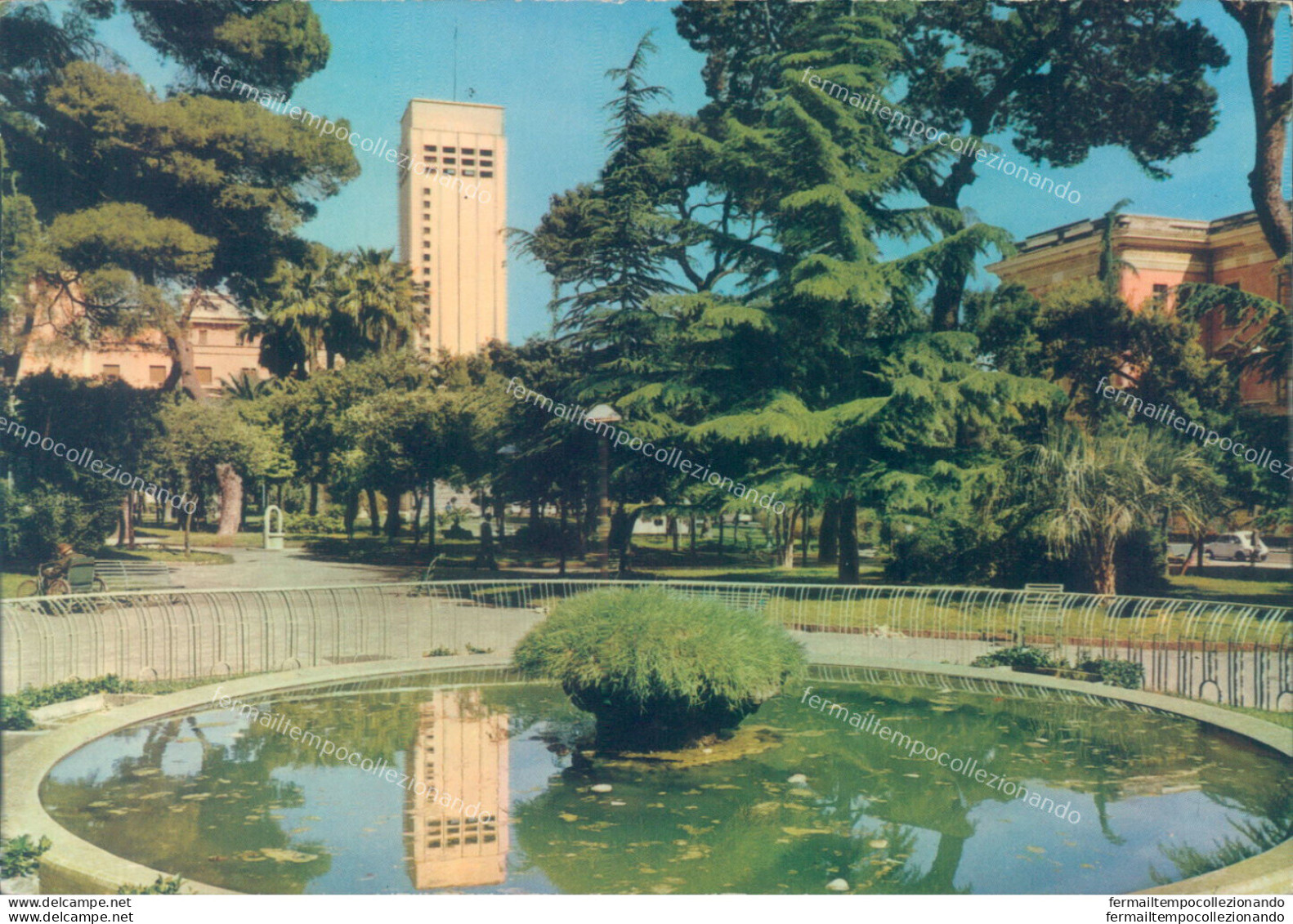 Aa326 Cartolina Salerno Citta' Giardini Pubblici - Salerno