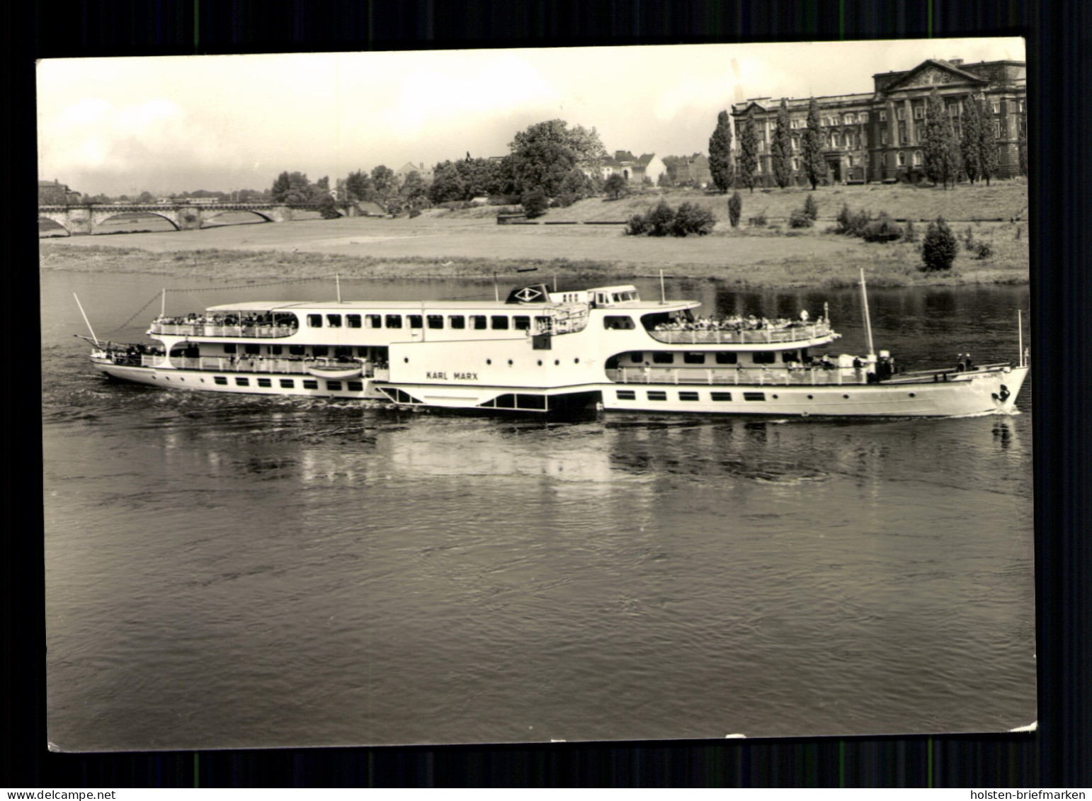 Dresden, Weiße Flotte, Luxusmotorschiff "Karl Marx" - Autres & Non Classés