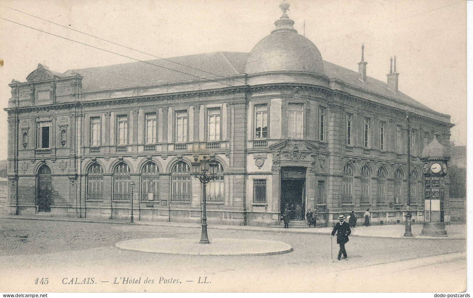 PC43232 Calais. L Hotel Des Postes. LL. No 145. B. Hopkins - Monde